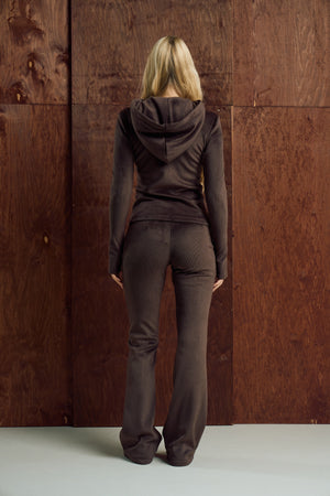 Облягаючий костюм-кльош