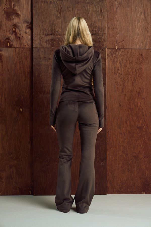 Облягаючий костюм-кльош