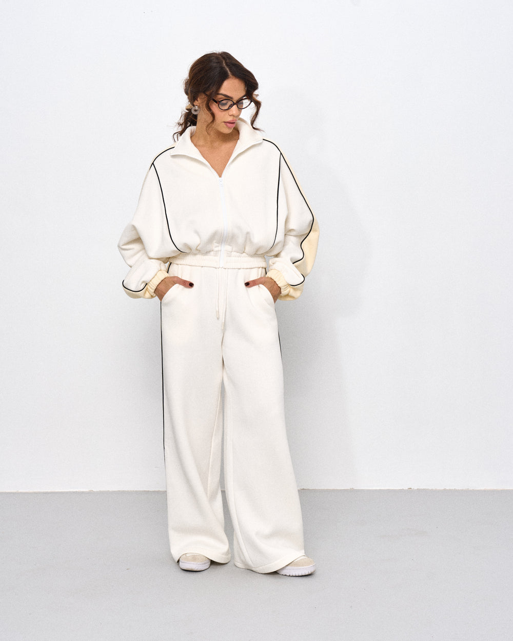 Костюм на флісі з лампасами