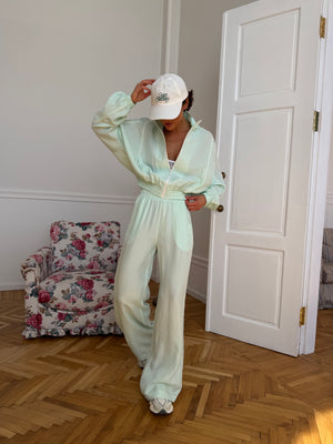 Wet Silk Set