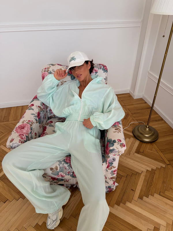 Wet Silk Set