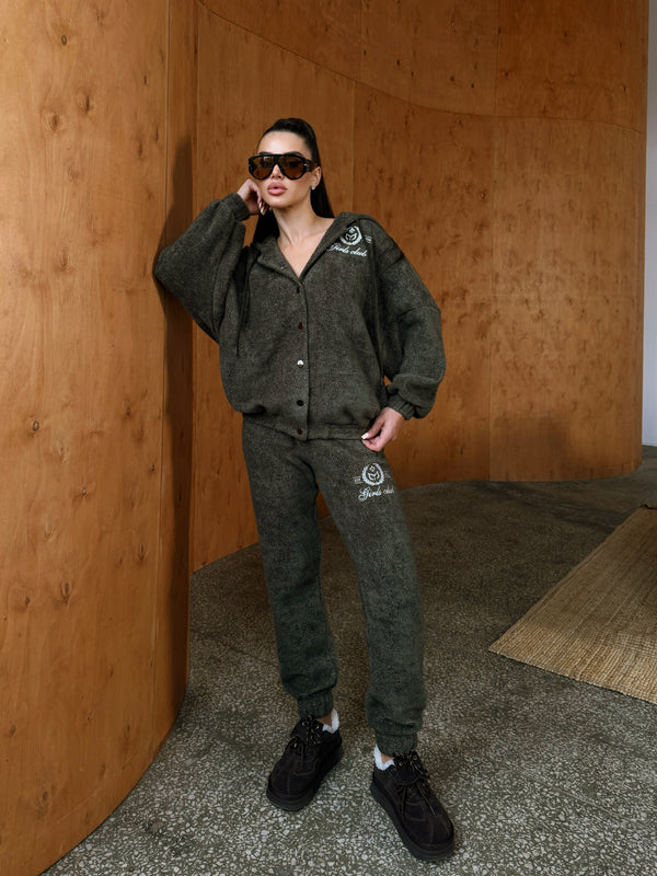 Костюм ніжність з вишивкою