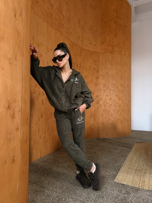 Костюм ніжність з вишивкою