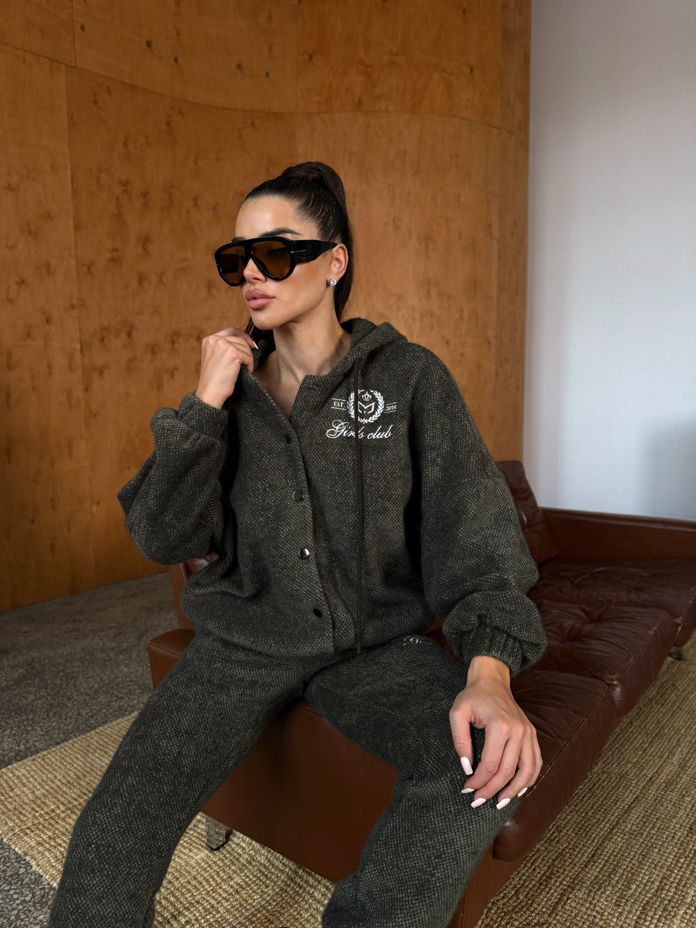 Костюм ніжність з вишивкою