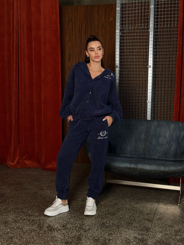 Костюм ніжність з вишивкою