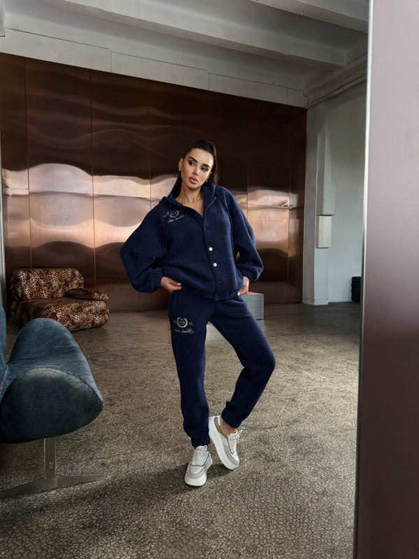 Костюм ніжність з вишивкою