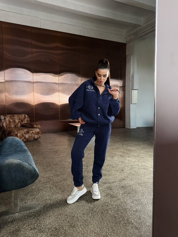 Костюм ніжність з вишивкою