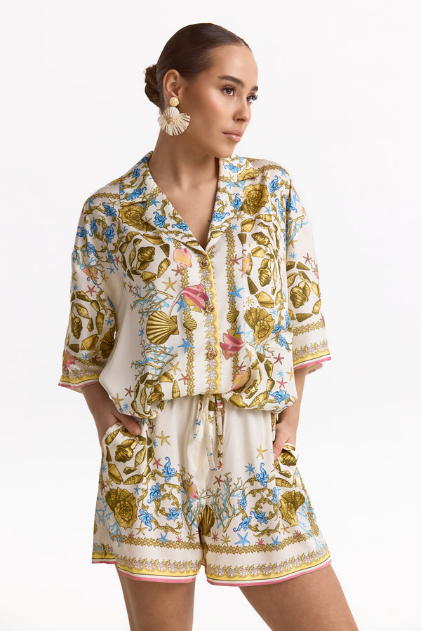 Костюм Gold Bloom з шортами та сорочкою