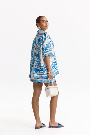 Костюм Azure Chic з шортами та сорочкою