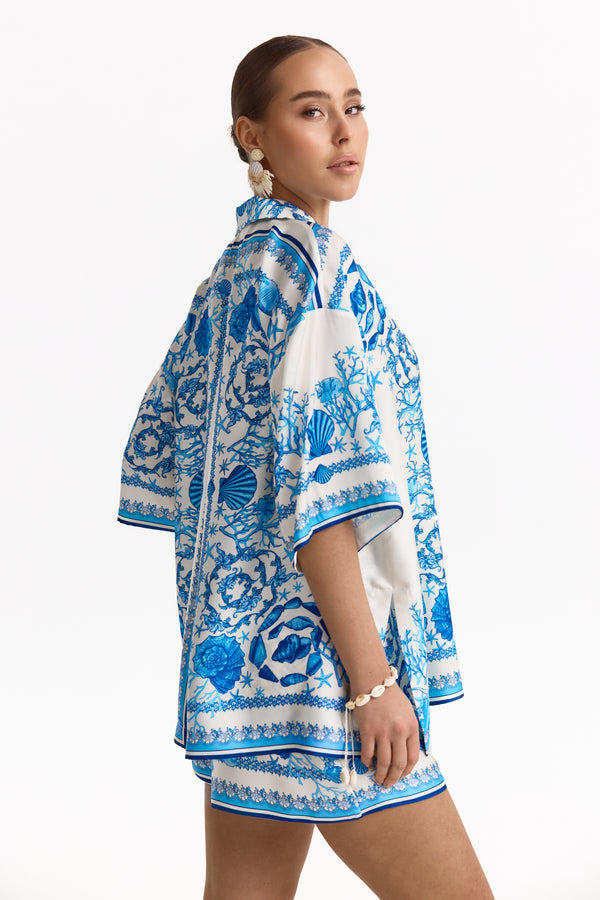 Костюм Azure Chic з шортами та сорочкою