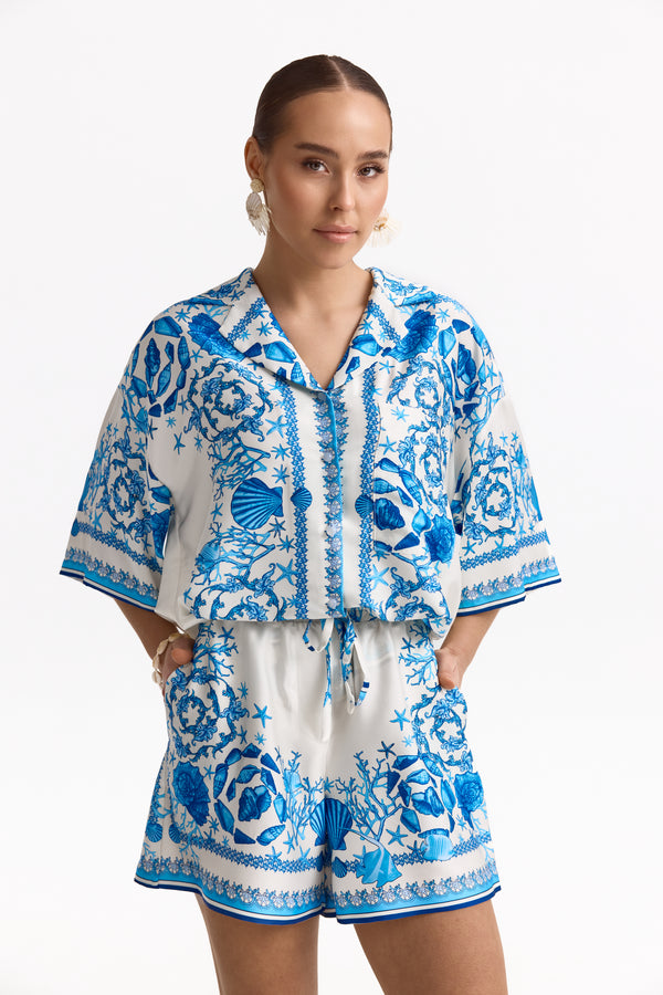 Костюм Azure Chic з шортами та сорочкою