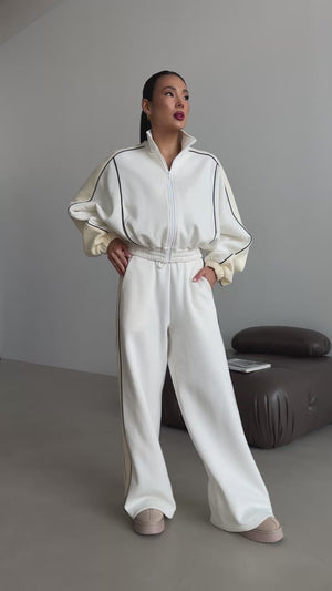 Костюм на флісі з лампасами